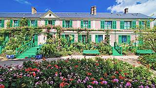 Monet's beautiful house in Giverny